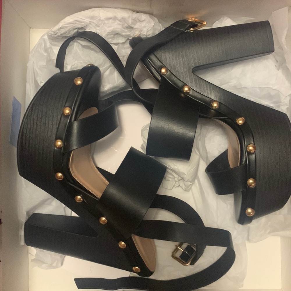 Womens Dress Sandals in Black, Size 8